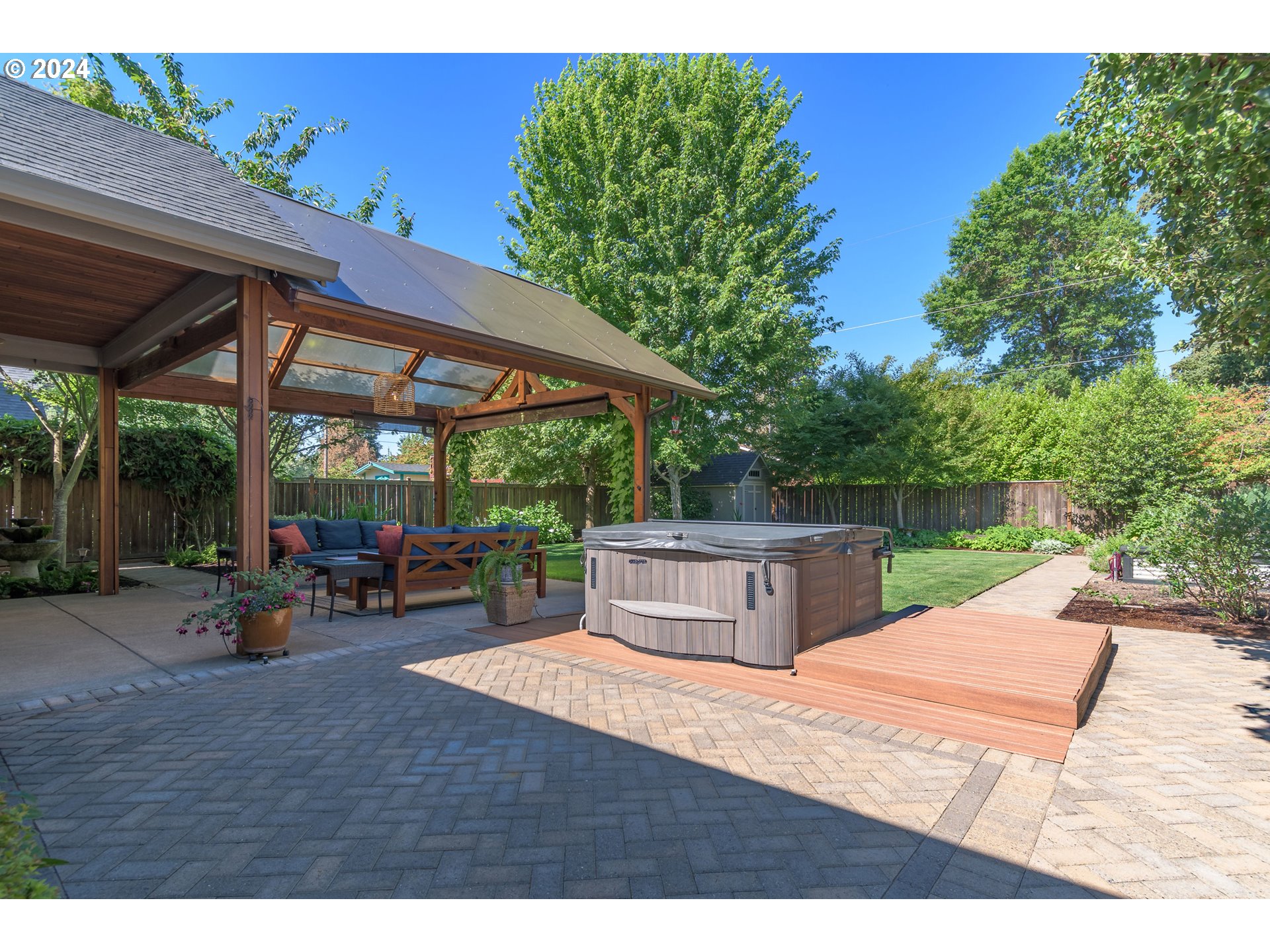 3622 Stark Street Eugene, OR 97404 - Photo 36 of 48 a view of a patio with wooden floor