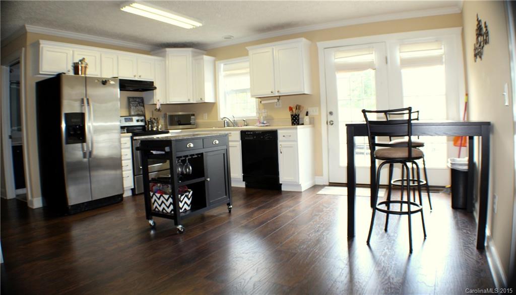 371 Pinnacle Road Kings Mountain, NC 28086 - Photo 4 of 18 Gallery Image 4