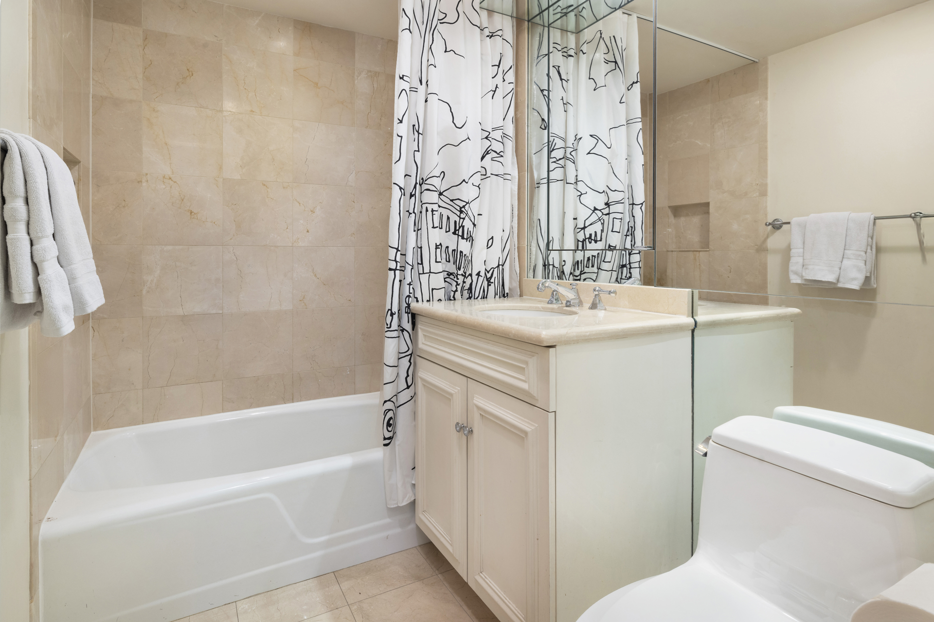 176 East 71st Street, Unit 8D Manhattan, NY 10021 - Photo 11 of 16