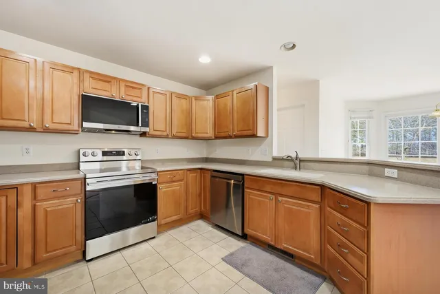 $595,000 | 30224 Chestnut Ridge Lane, Trappe, MD 21673