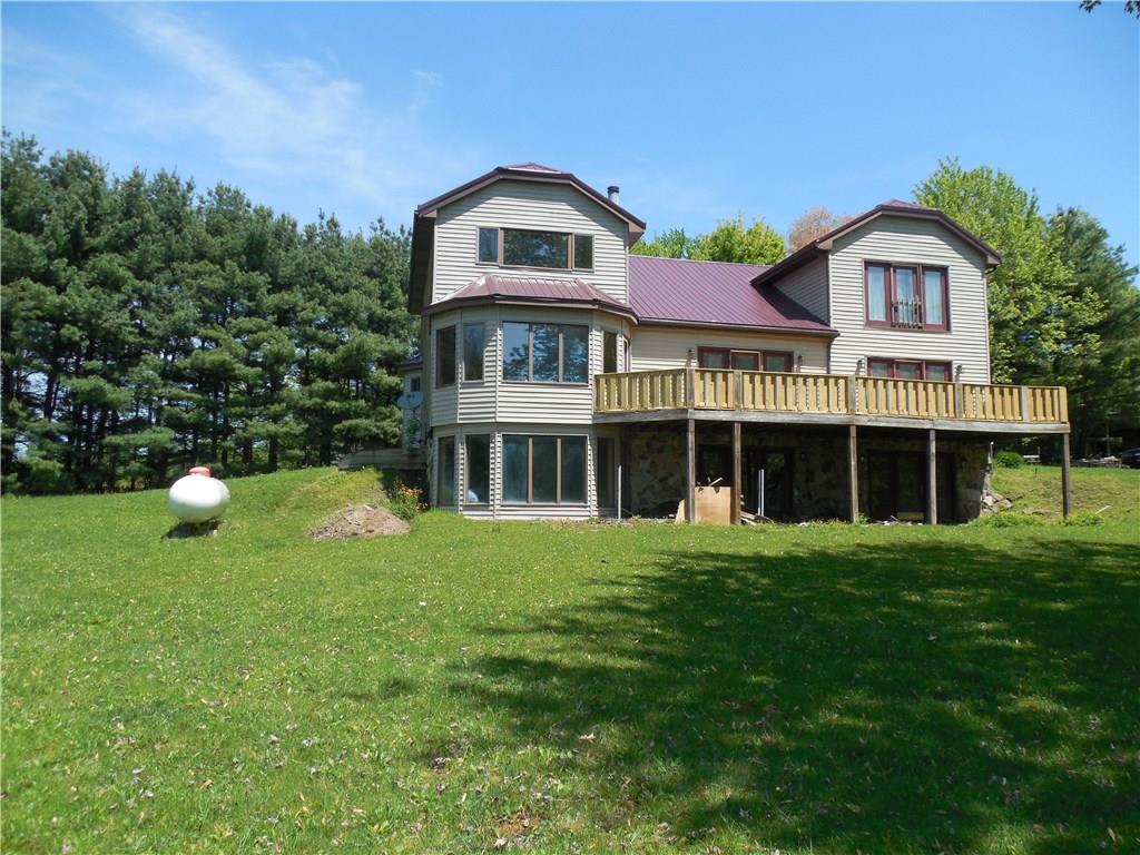 249 West Lake Road Transfer, PA 16154 - Photo 2 of 19 Gallery Image 2