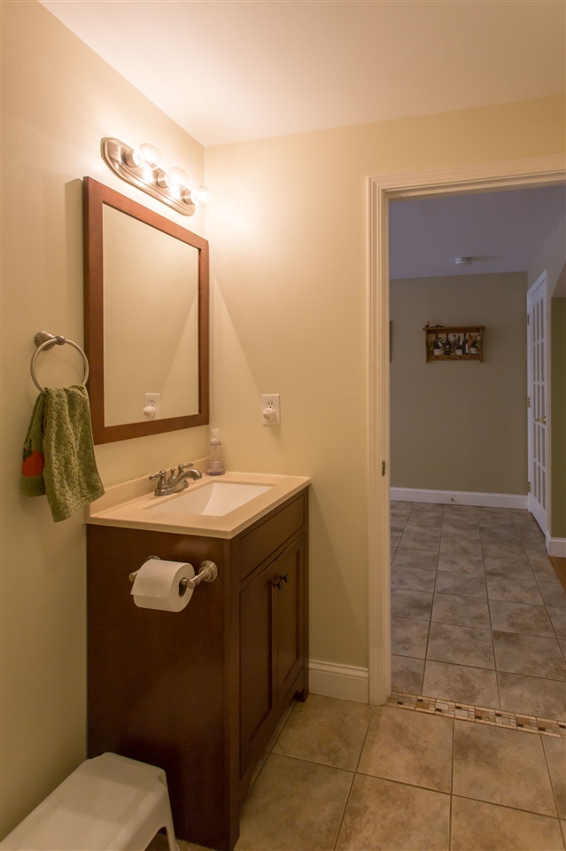 22 Gunstock Ridge Merrimack, NH 03054 - Photo 12 of 29