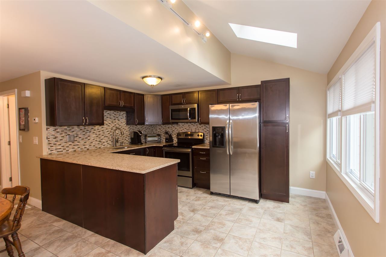 22 Gunstock Ridge Merrimack, NH 03054 - Photo 8 of 29