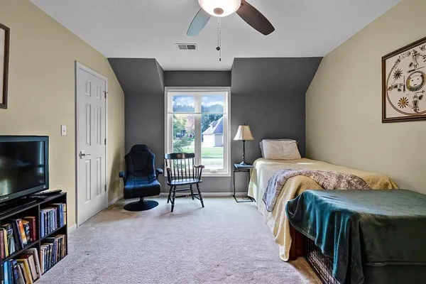 $885,000 | 4024 West 124th Street, Leawood, KS 66209