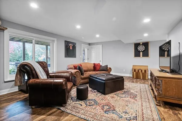 $885,000 | 4024 West 124th Street, Leawood, KS 66209