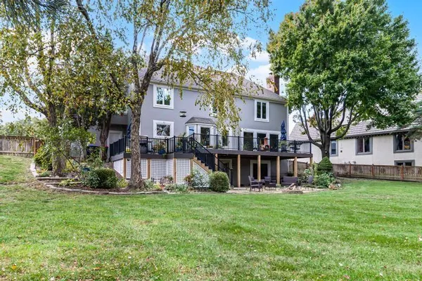 $885,000 | 4024 West 124th Street, Leawood, KS 66209