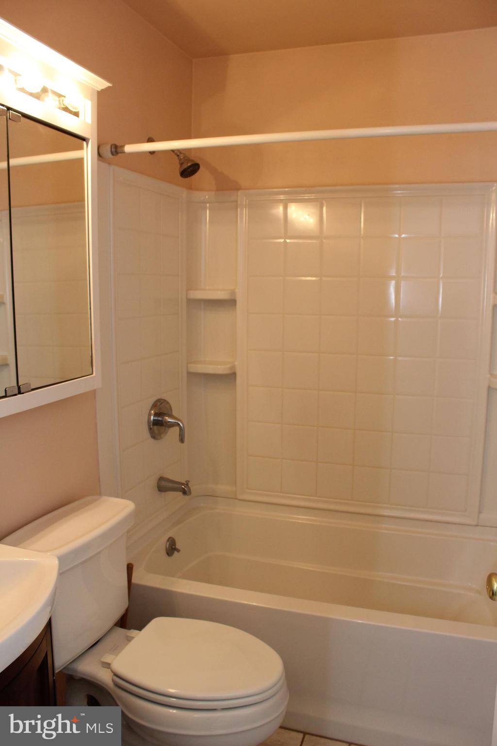 39 Misty Pine Road Levittown, PA 19056 - Photo 29 of 34 Gallery Image 29