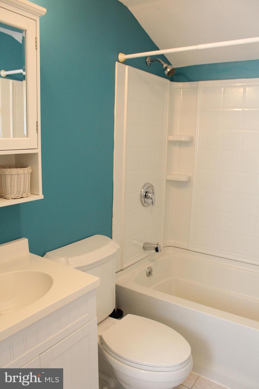 39 Misty Pine Road Levittown, PA 19056 - Photo 30 of 34 Gallery Image 30
