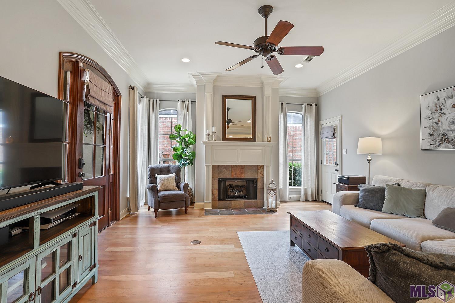 10218 Springtree Avenue Baton Rouge, LA 70810 - Photo 3 of 11 Gallery Image 3