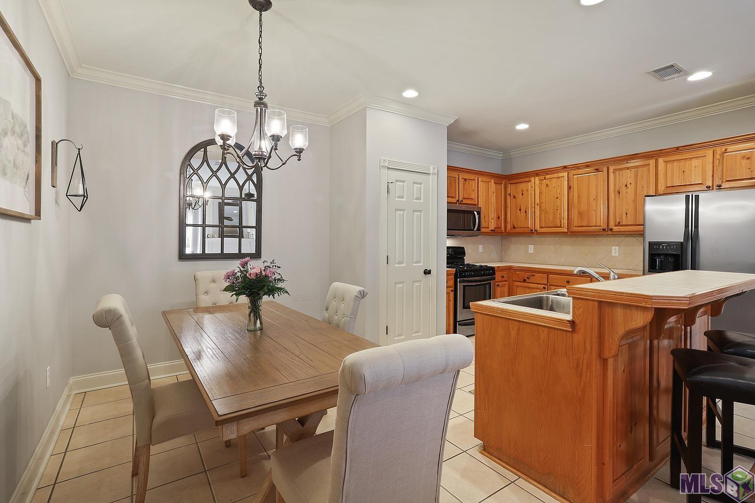 10218 Springtree Avenue Baton Rouge, LA 70810 - Photo 6 of 11 Gallery Image 6