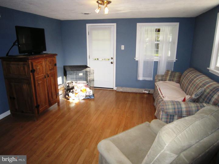 404 Burning Tree Road Wallingford, PA 19086 - Photo 17 of 23 Family Room