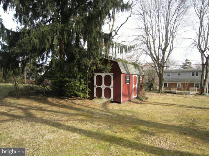 404 Burning Tree Road Wallingford, PA 19086 - Photo 23 of 23 Storage Shed