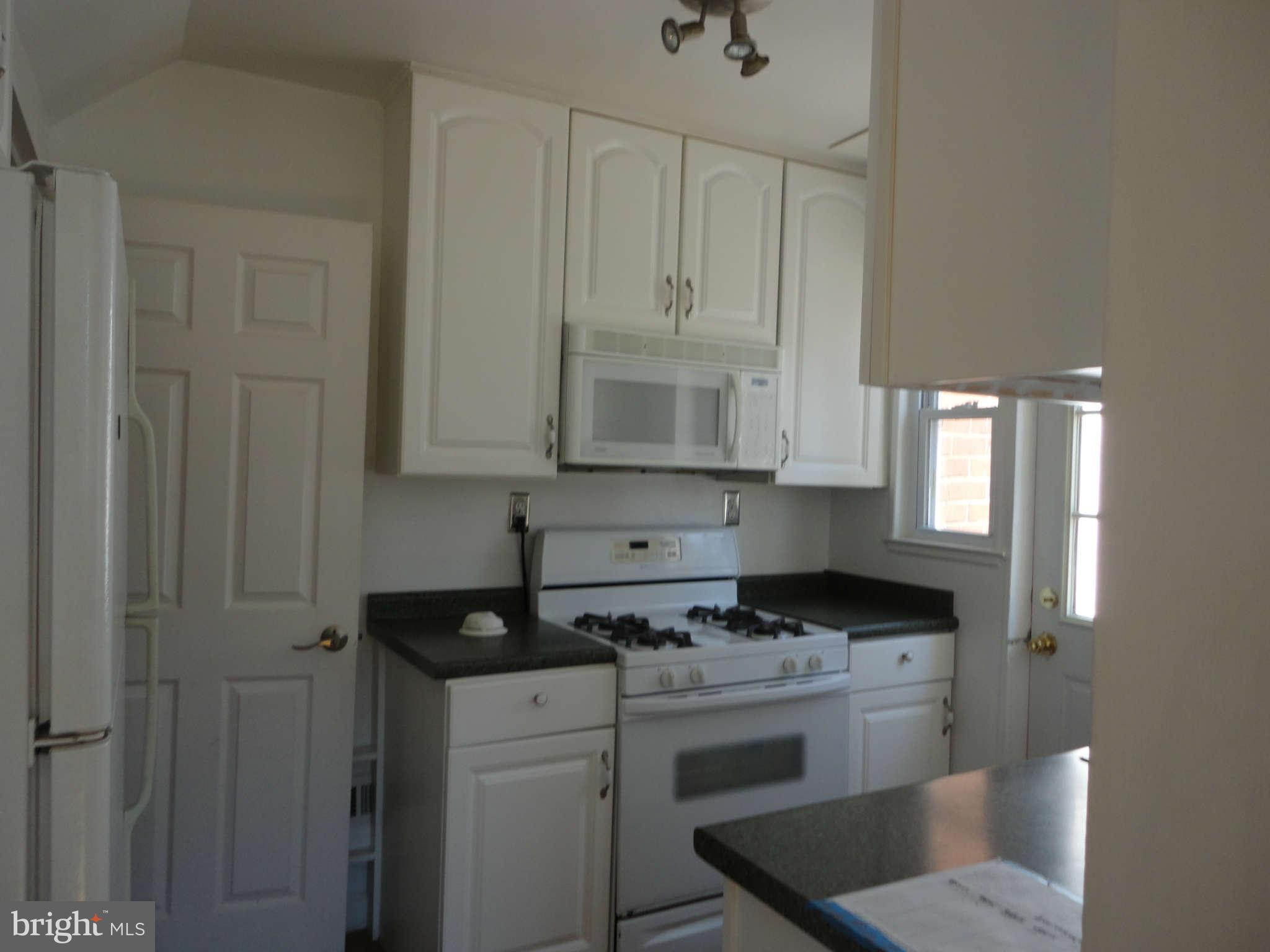 3117 Medway Street Silver Spring, MD 20902 - Photo 4 of 23 Kitchen
