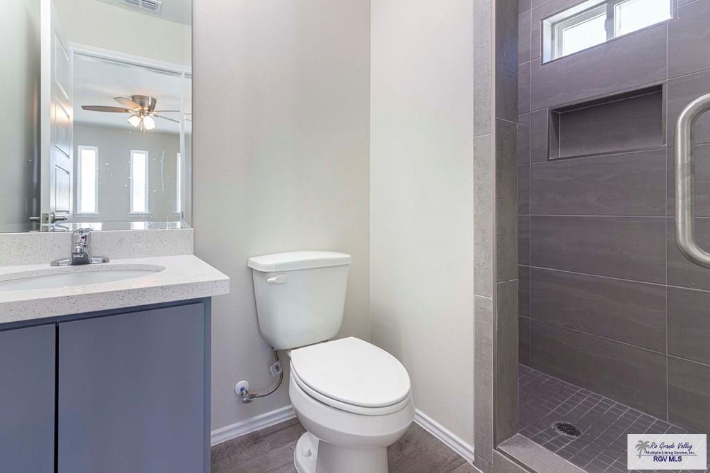 2815 East Price Road, Unit 127 Brownsville, TX 78521 - Photo 5 of 12 Gallery Image 5
