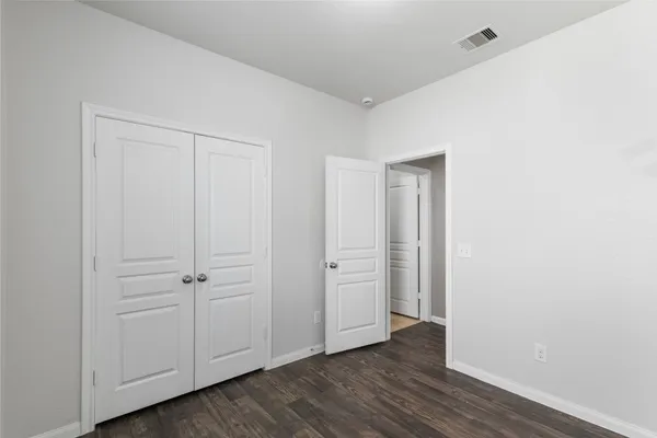 $1,800 | 835 Coffee Mill Creek Lane, Rosenberg, TX 77471