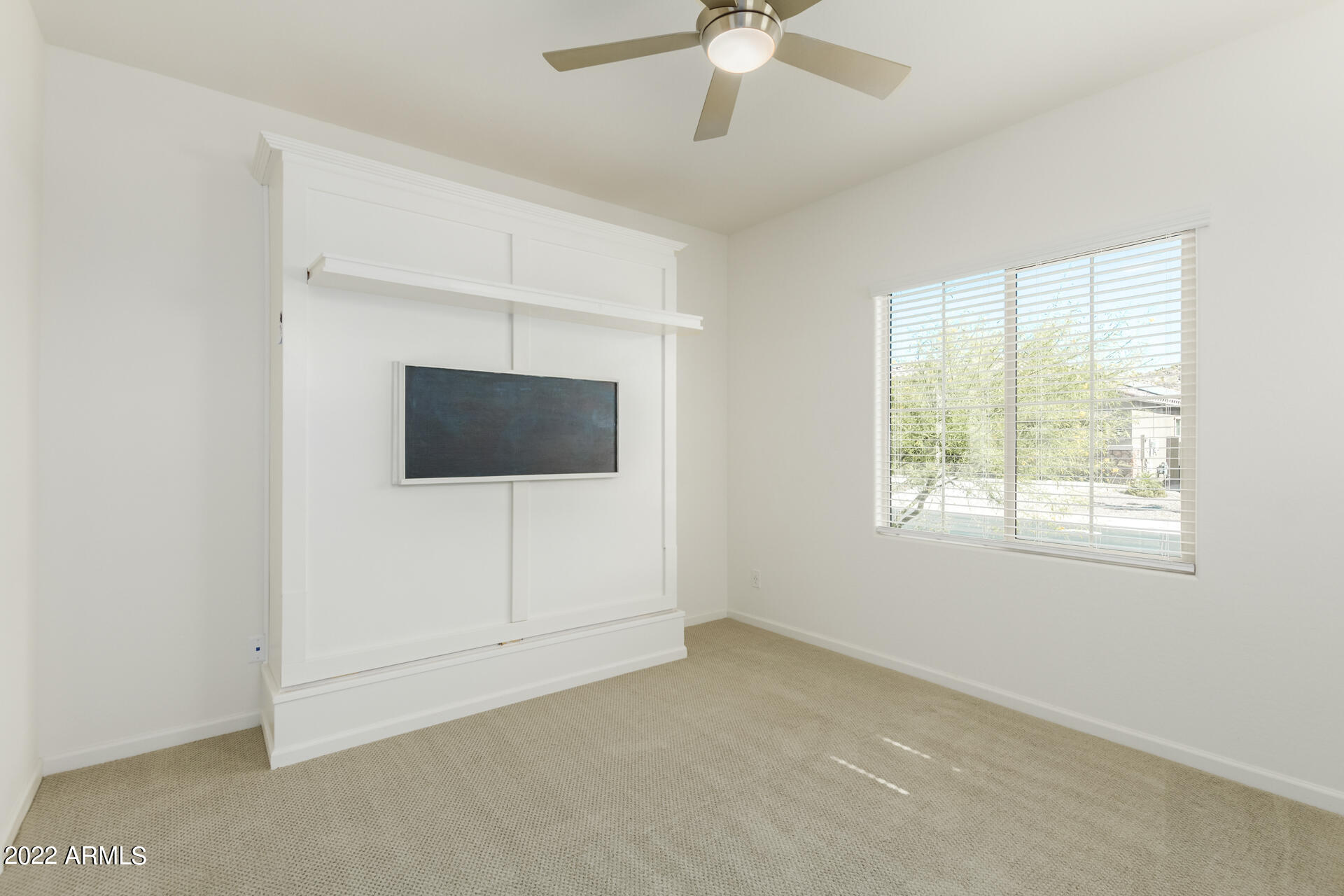18545 West Chuckwalla Canyon Road Goodyear, AZ 85338 - Photo 31 of 66 Queen Murphy bed.