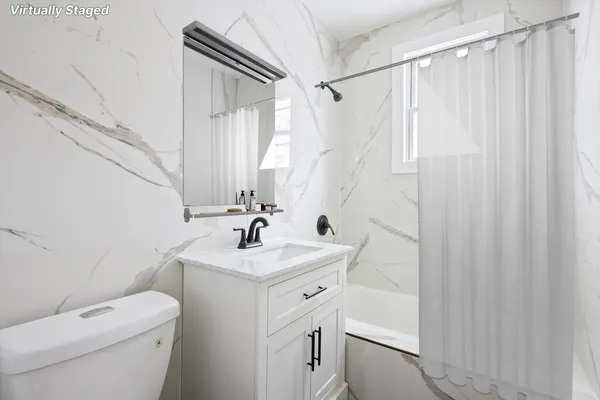 $995,000 | 4617 Clarendon Road | Farragut