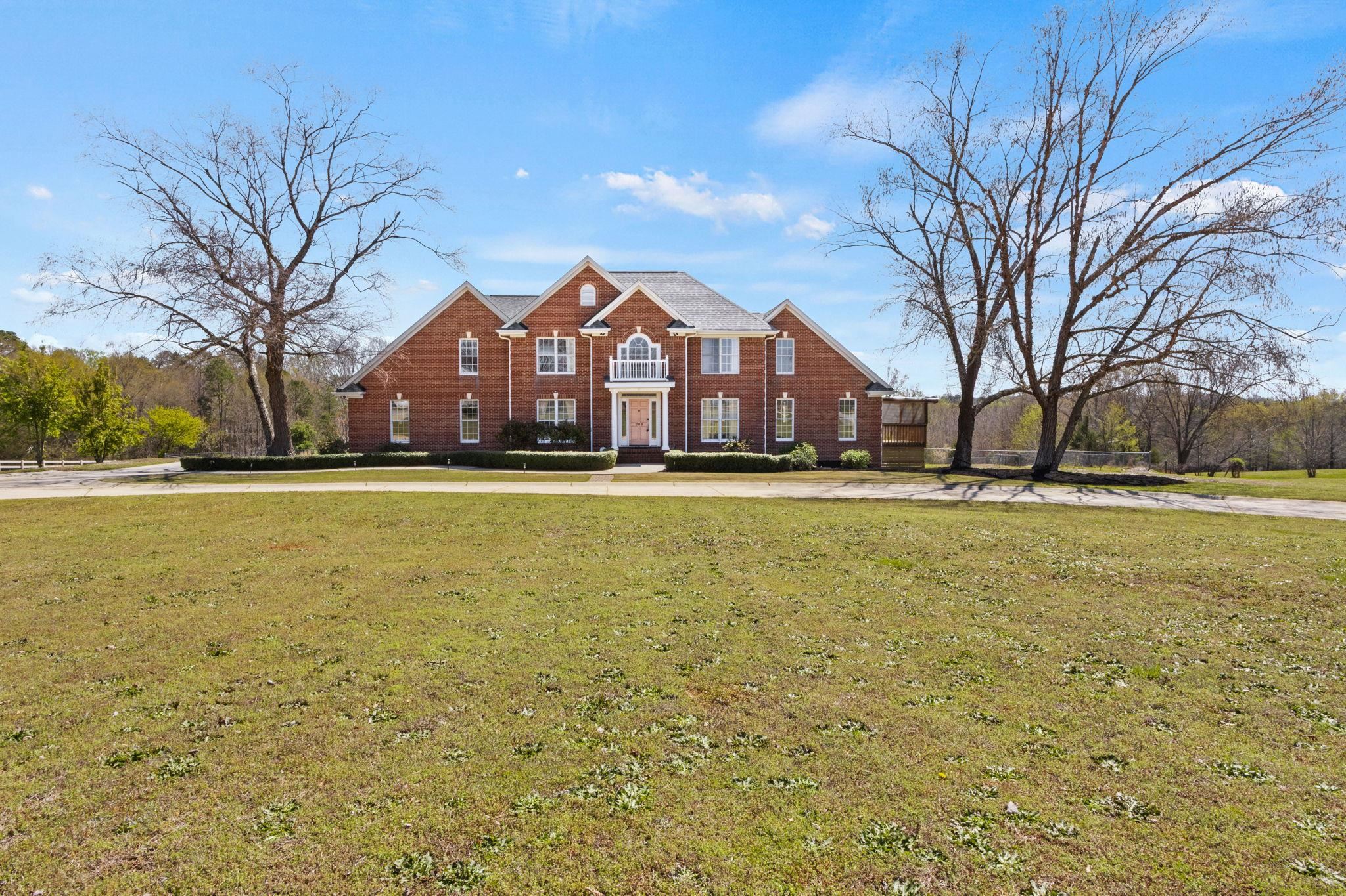 705 Jenkins Bridge Road Simpsonville, SC 29680 - Photo 2 of 50