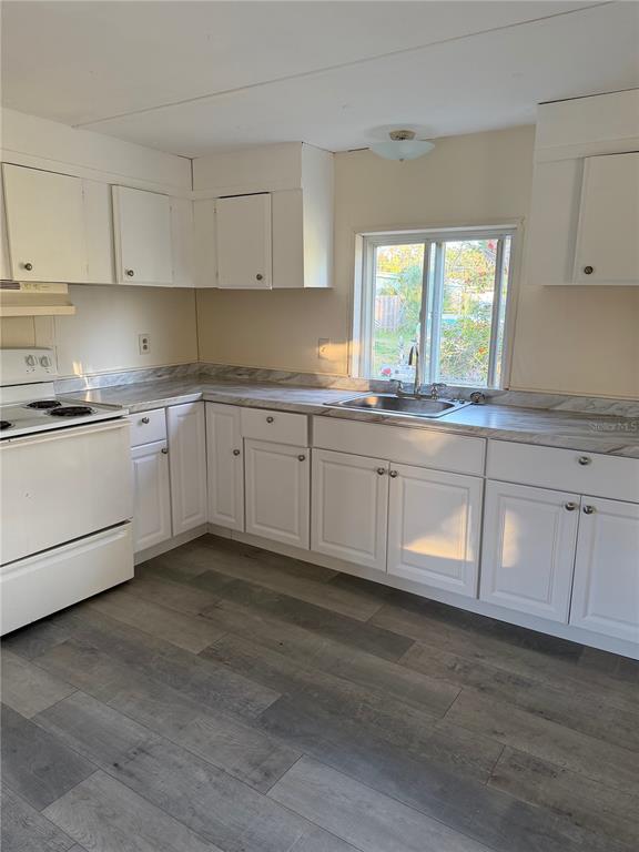 132 Center Street Oak Hill, FL 32759 - Photo 4 of 14