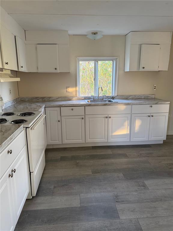 132 Center Street Oak Hill, FL 32759 - Photo 5 of 14