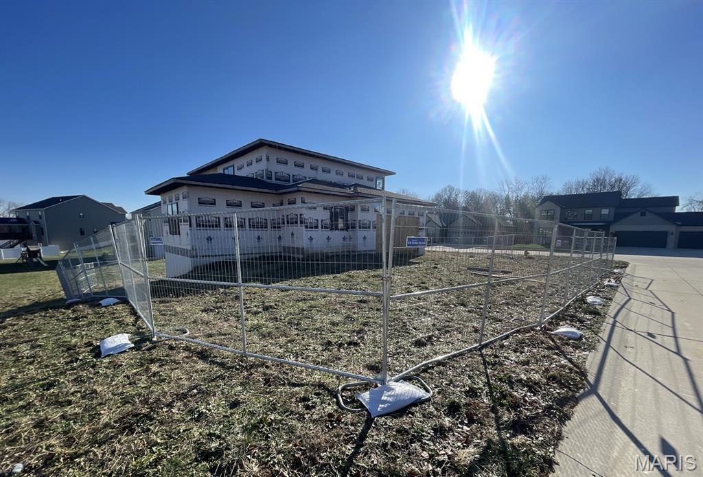 719 Seagate Drive O'Fallon, IL 62269 - Photo 8 of 13