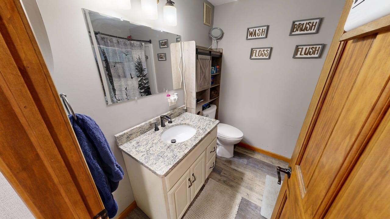 3091 77th Avenue Northeast Willmar, MN 56201 - Photo 16 of 48