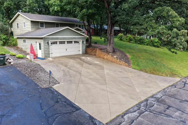 $313,000 | 3091 77th Avenue Northeast, Willmar, MN 56201