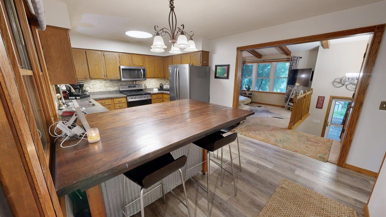 3091 77th Avenue Northeast Willmar, MN 56201 - Photo 6 of 48