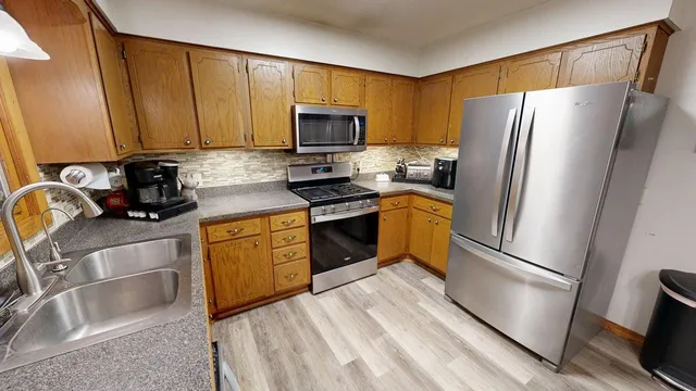 $313,000 | 3091 77th Avenue Northeast, Willmar, MN 56201