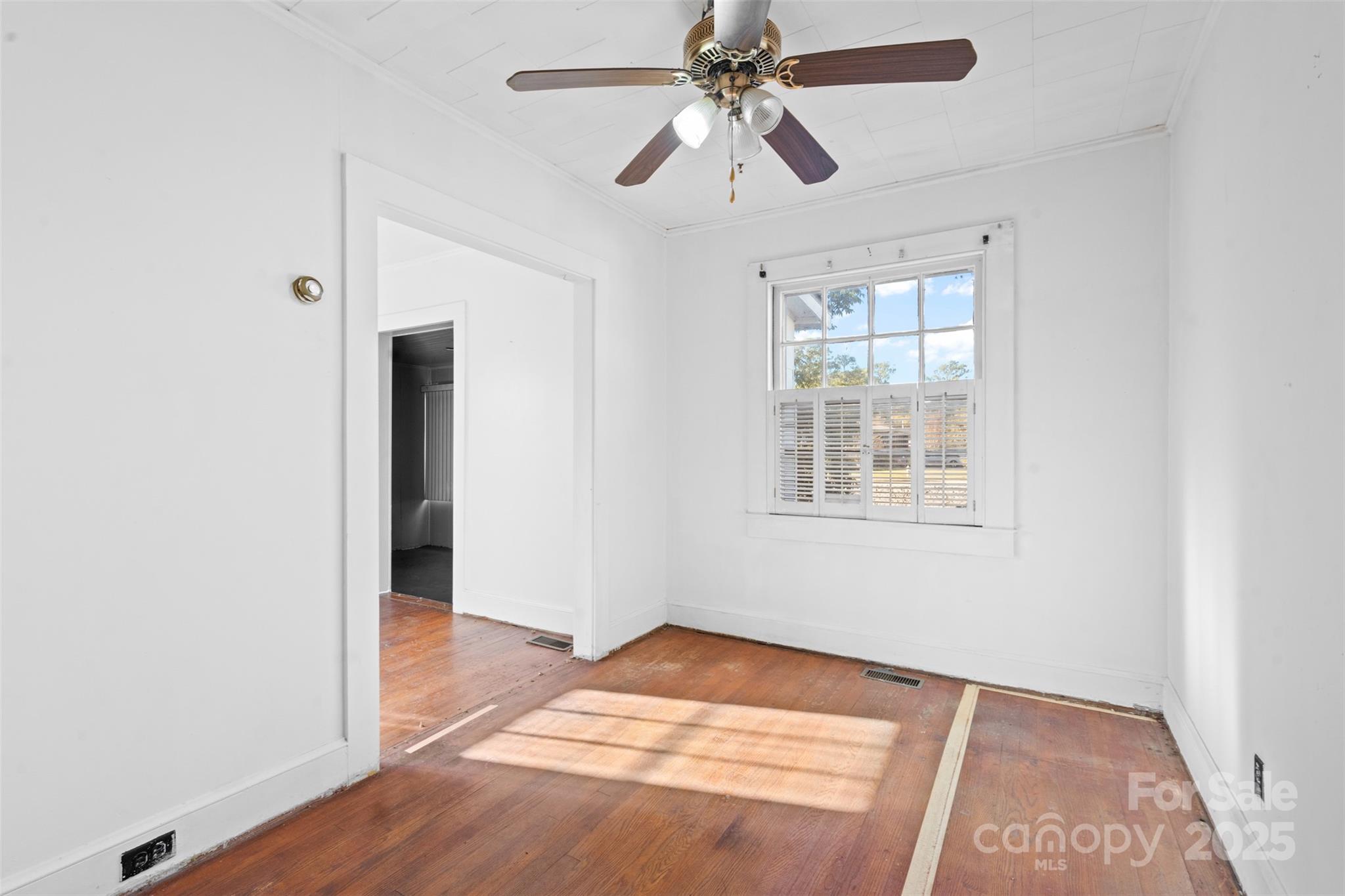 811 South Cherry Road Rock Hill, SC 29730 - Photo 7 of 22 a view of an empty room and window