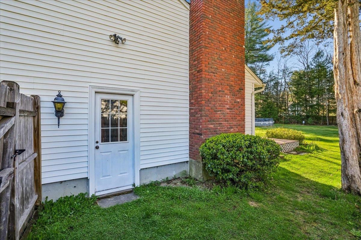 71 River Road Allenstown, NH 03275 - Photo 28 of 37