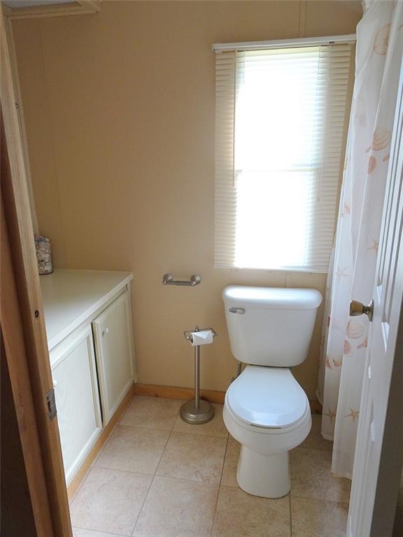 187 Schellinger Road Poland, ME 04274 - Photo 13 of 15 Full bathroom