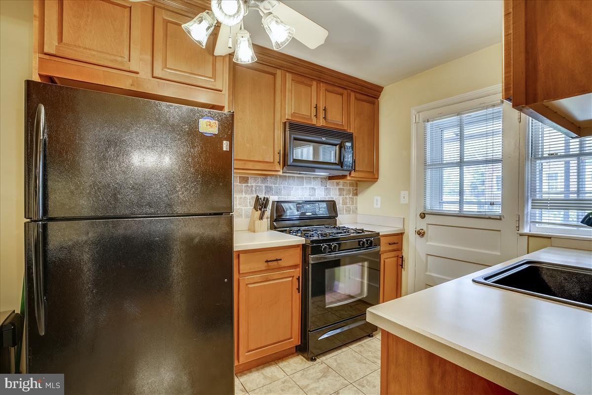 8241 Pleasant Plains Road Baltimore, MD 21286 - Photo 14 of 37 Gallery Image 14