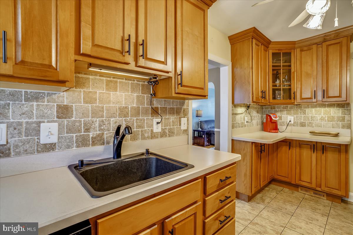 8241 Pleasant Plains Road Baltimore, MD 21286 - Photo 15 of 37 Gallery Image 15