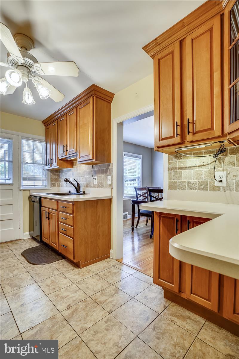8241 Pleasant Plains Road Baltimore, MD 21286 - Photo 16 of 37 Gallery Image 16