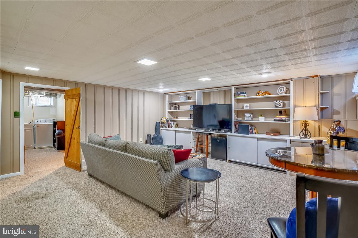 8241 Pleasant Plains Road Baltimore, MD 21286 - Photo 31 of 37 Gallery Image 31