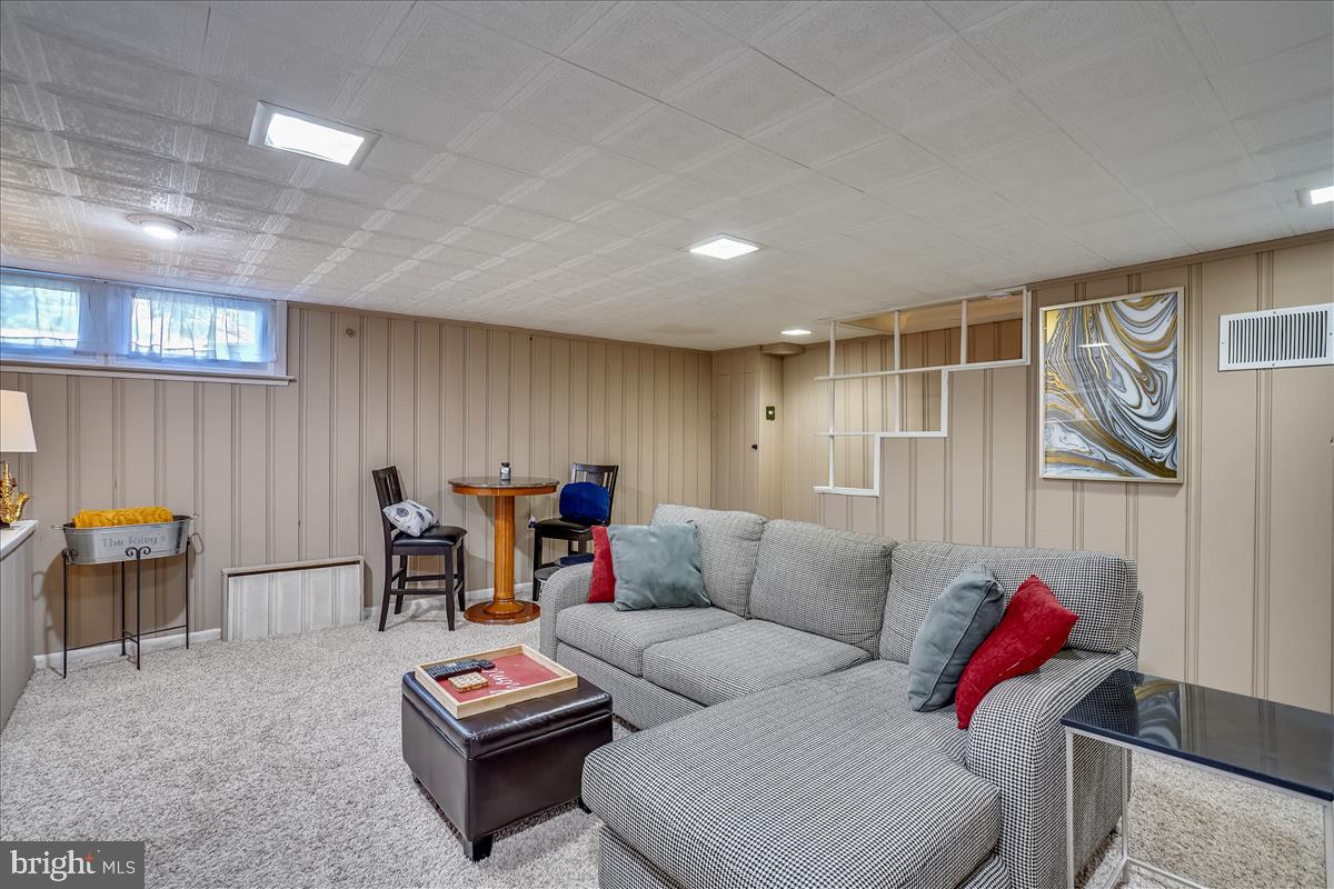 8241 Pleasant Plains Road Baltimore, MD 21286 - Photo 32 of 37 Gallery Image 32