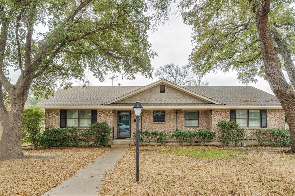 10016 Clearmeadow Dr