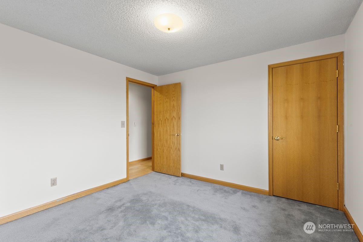 120 Echo Glen Place Yakima, WA 98908 - Photo 18 of 40 a view of an empty room