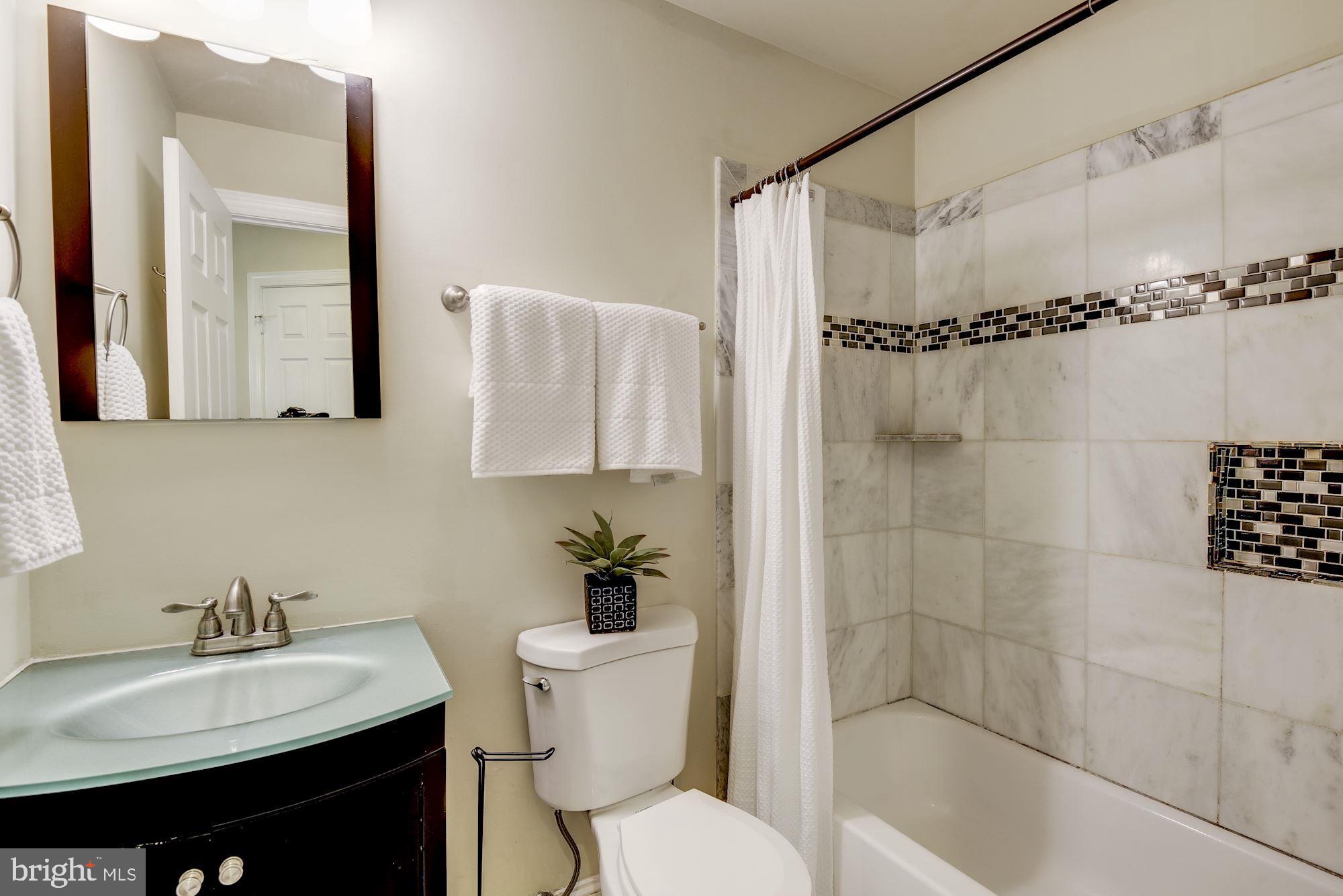 803 9th Street Northeast Washington, DC 20002 - Photo 26 of 52 Hall Bath