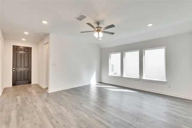 $289,990 | 13420 Barn Chime Street, Elgin, TX 78621