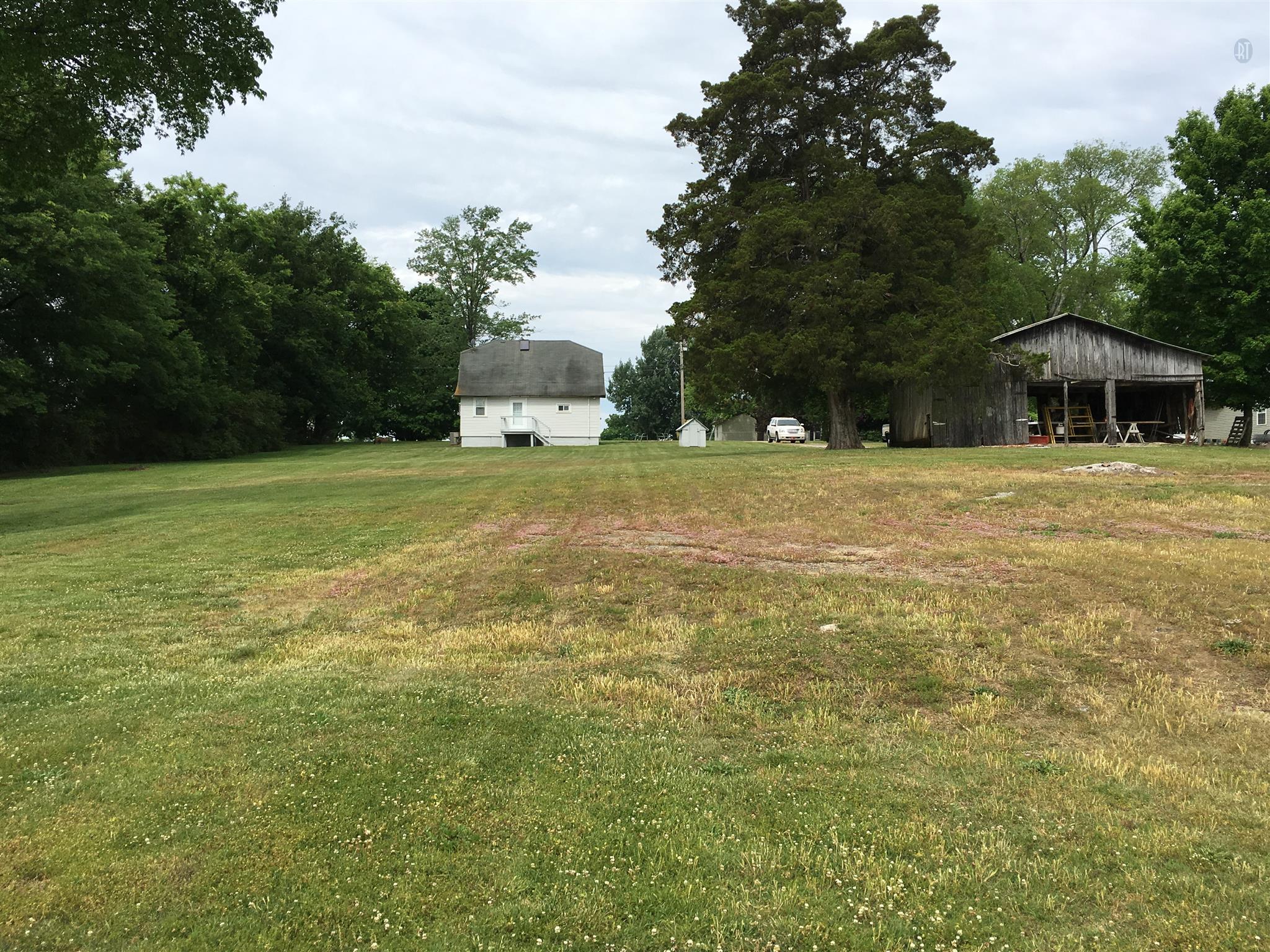 120 Old Rover Road Unionville, TN 37180 - Photo 8 of 27 Gallery Image 8