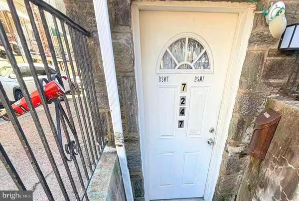 $1,000 | 7247 Charles Street, Philadelphia, PA 19135