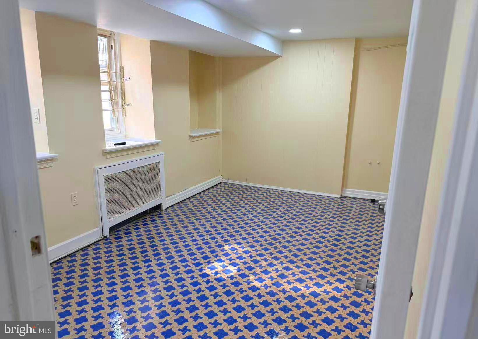 7247 Charles Street Philadelphia, PA 19135 - Photo 2 of 12