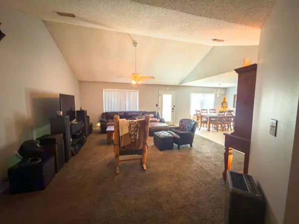 $2,200 | 2381 Hilton Drive, Navarre, FL 32566