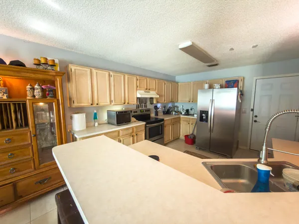 $2,200 | 2381 Hilton Drive, Navarre, FL 32566