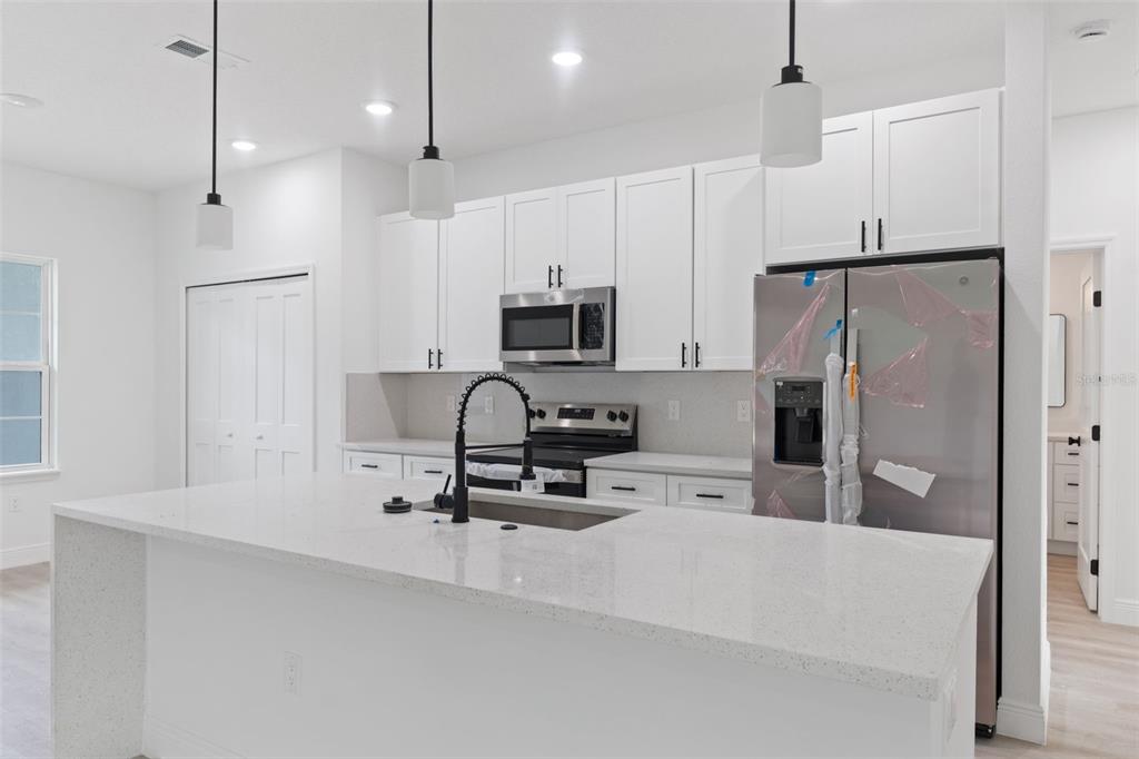 5256 Southwest 155th Loop Ocala, FL 34473 - Photo 13 of 34