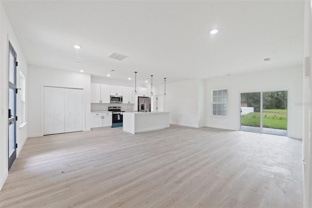 5256 Southwest 155th Loop Ocala, FL 34473 - Photo 8 of 34