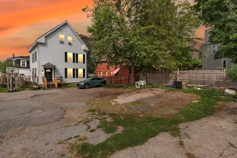 $599,000 | 25-27 Dover Street, Haverhill, MA 01830