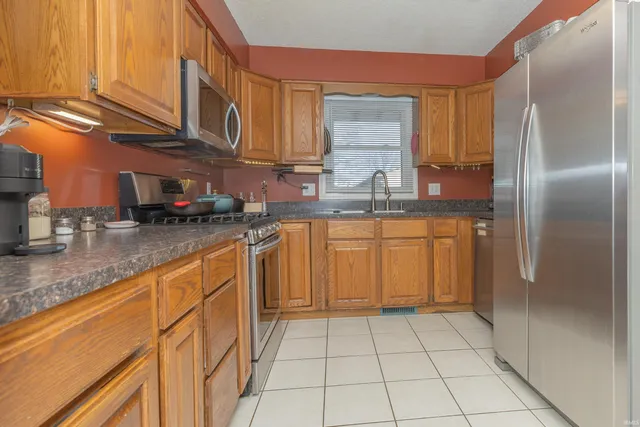 $279,900 | 2977 Jerrald Drive, Newburgh, IN 47630